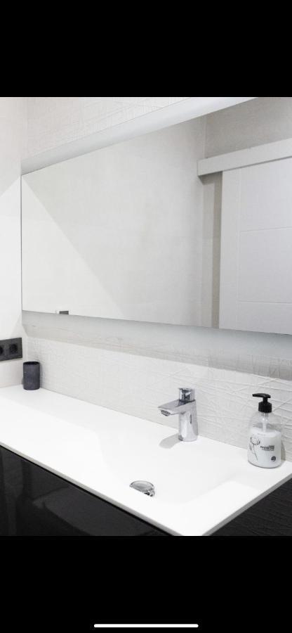 Apartamento Centrico Reformado Tarifa Exterior foto